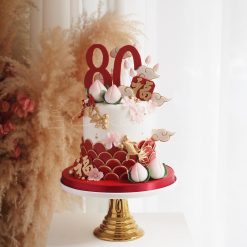 壽桃搭配鯉魚，適合壽宴，整體喜氣